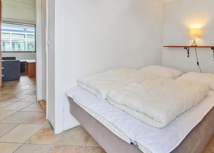 Tatianna - 500m From The Sea By Interhome Lejlighed